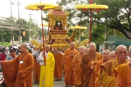 Giới bản đã về giới trường Đại giới đàn Hành Trụ 2011